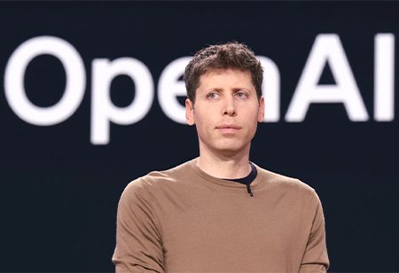  Sam Altman Issues 'Code Red' to Accelerate ChatGPT Upgrades